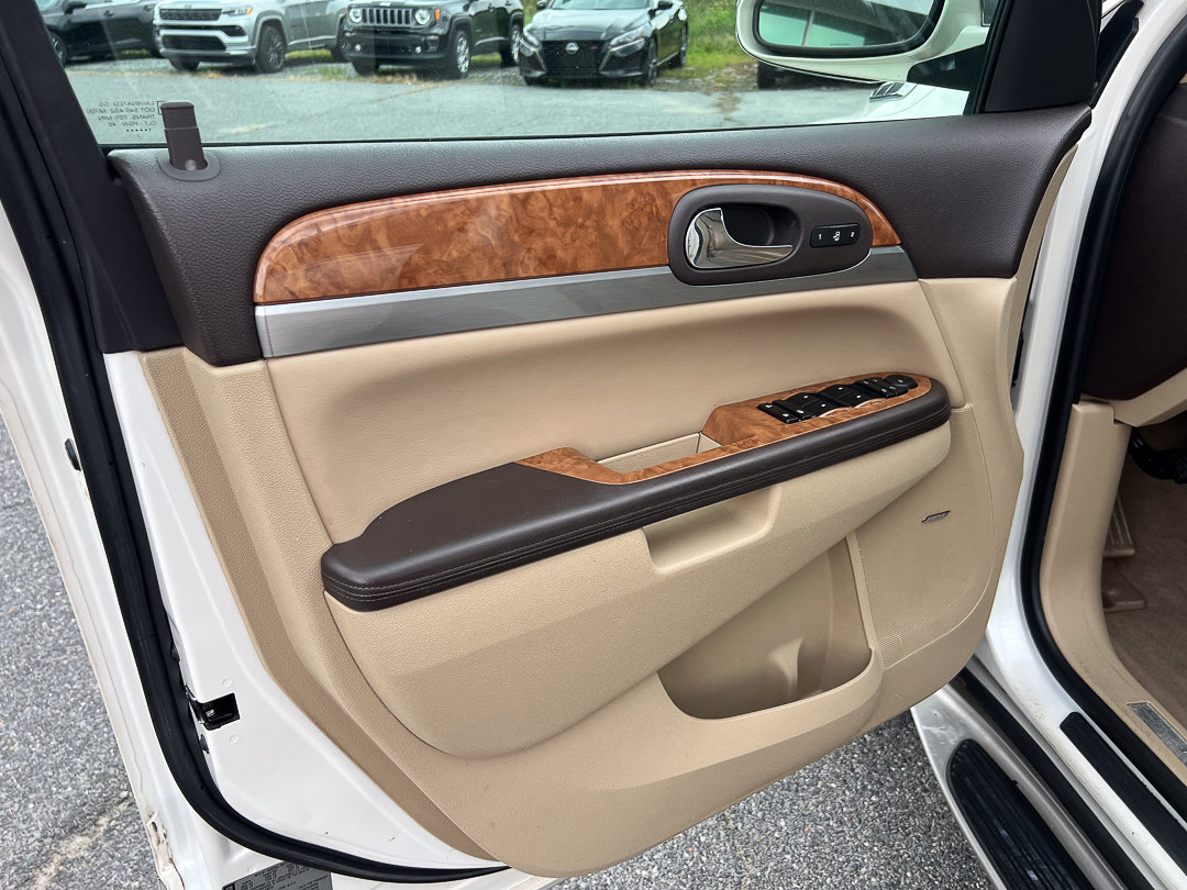 Used 2012 Buick Enclave Premium AWD/4WD image 17
