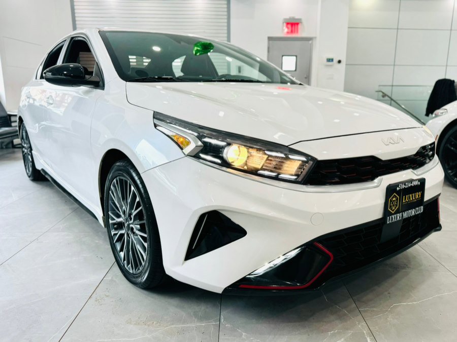 Used 2023 Kia Forte GT-Line w/ GT-Line Premium Package image 10