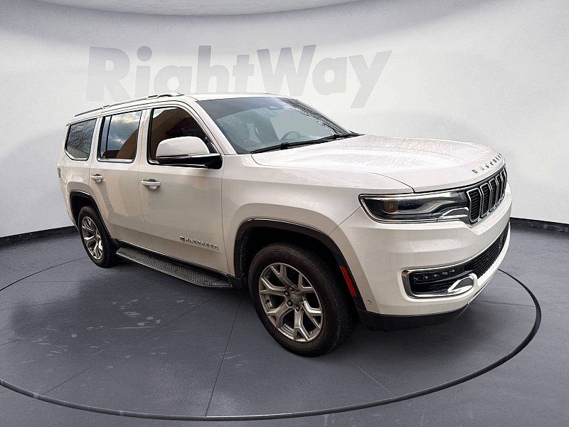 Used 2022 Jeep Wagoneer Series II AWD/4WD image 7
