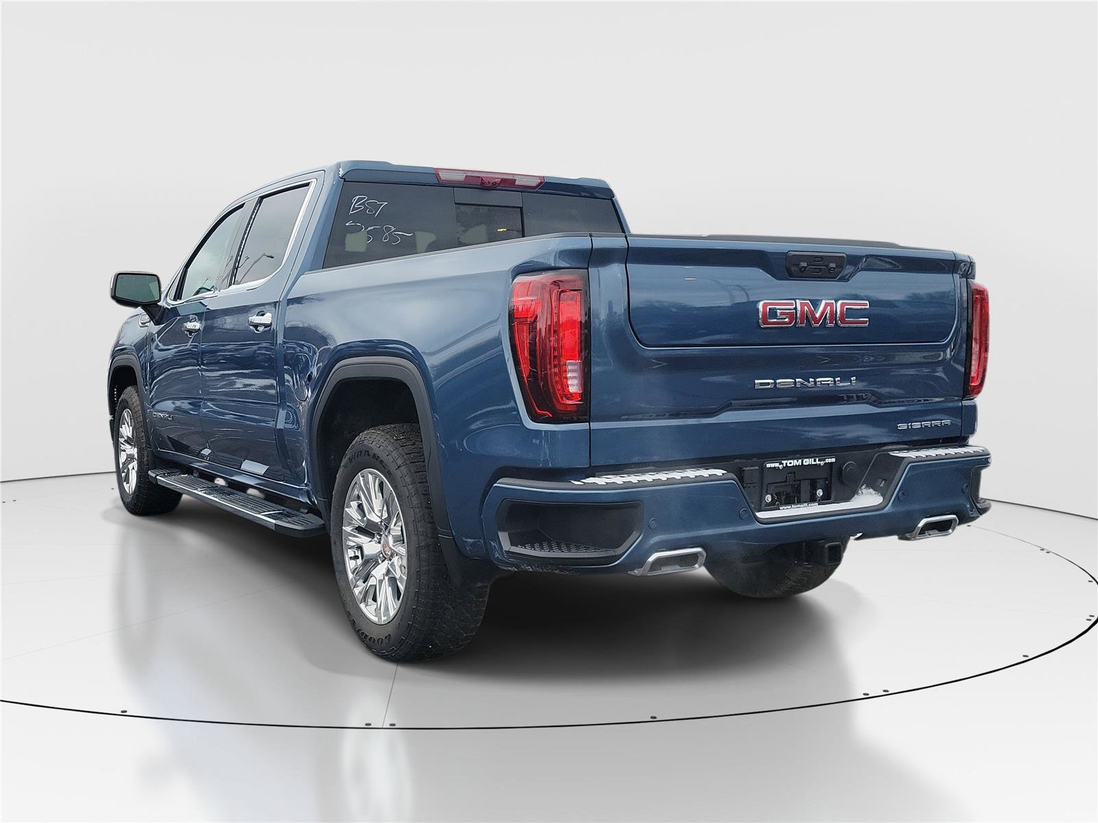 New 2026 GMC Sierra 1500 Denali w/ Technology Package image 3