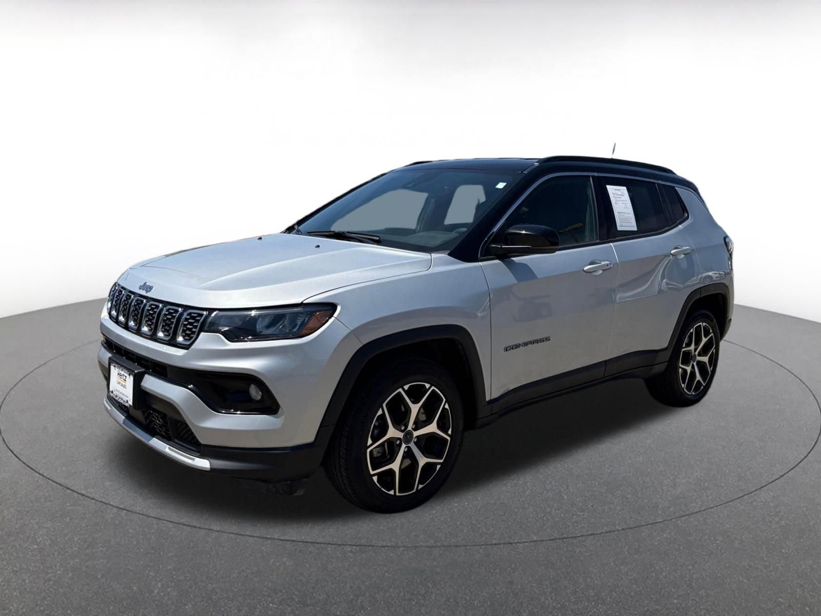 Used 2025 Jeep Compass Limited AWD/4WD image 4