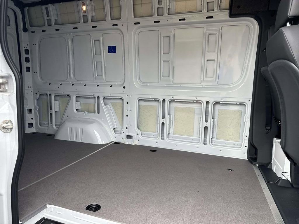 New 2025 Mercedes-Benz Sprinter 2500 image 6