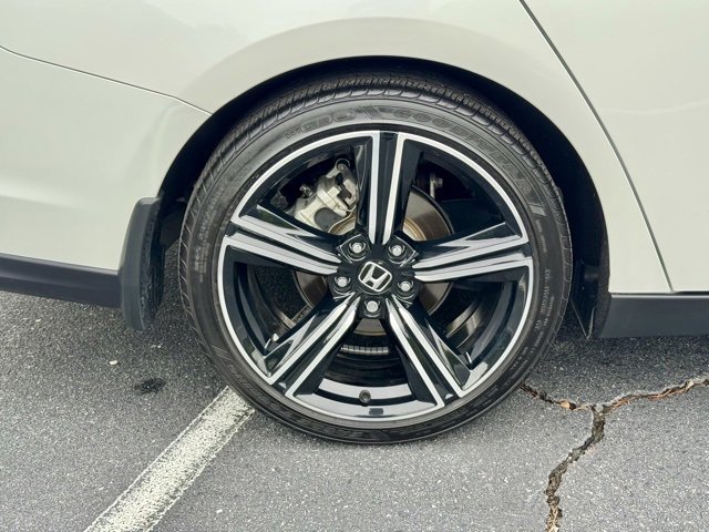 Used 2025 Honda Accord Sport image 32