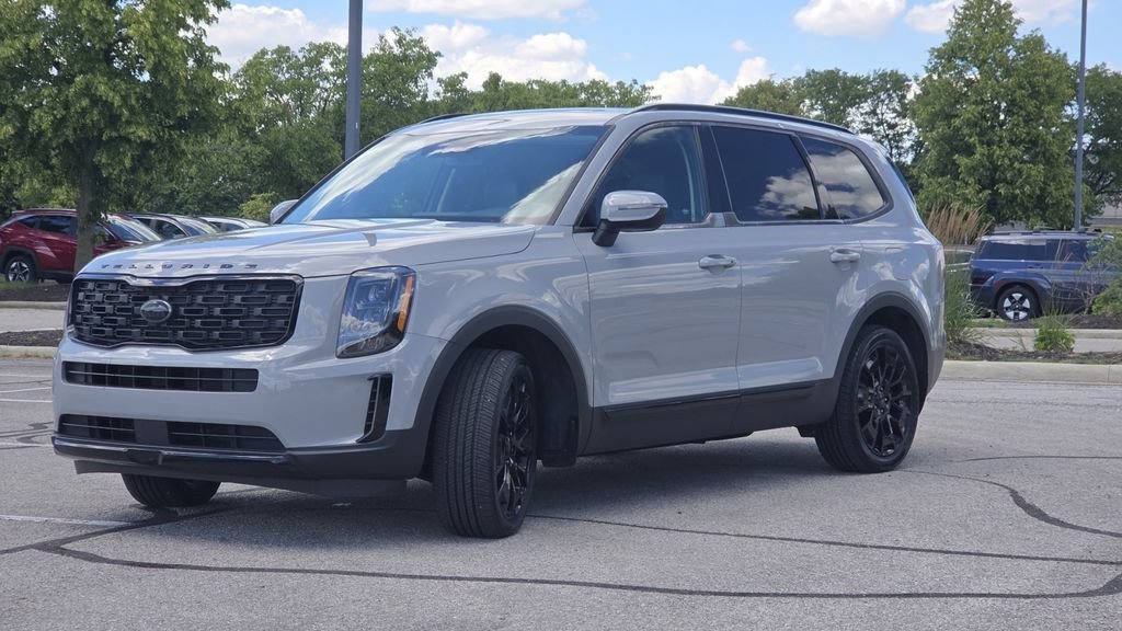 Used 2021 Kia Telluride EX w/ EX Premium Package AWD/4WD image 4