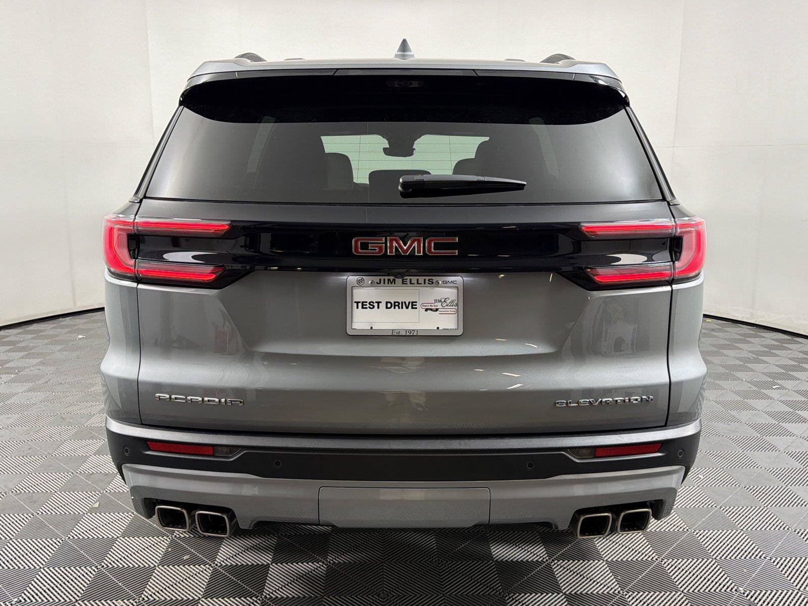 New 2026 GMC Acadia Elevation w/ Elevation Premium Package FWD image 5