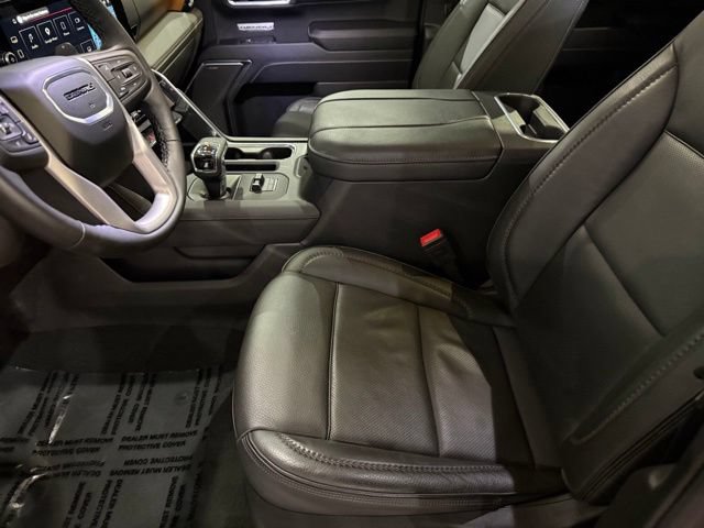 Used 2025 GMC Sierra 1500 Denali AWD/4WD image 11