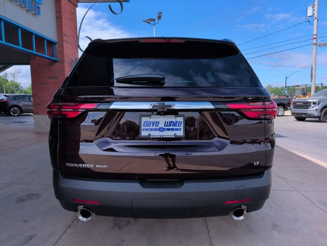 Used 2023 Chevrolet Traverse LT AWD/4WD image 6
