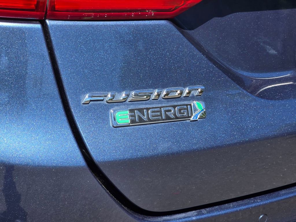Used 2018 Ford Fusion Energi SE image 9