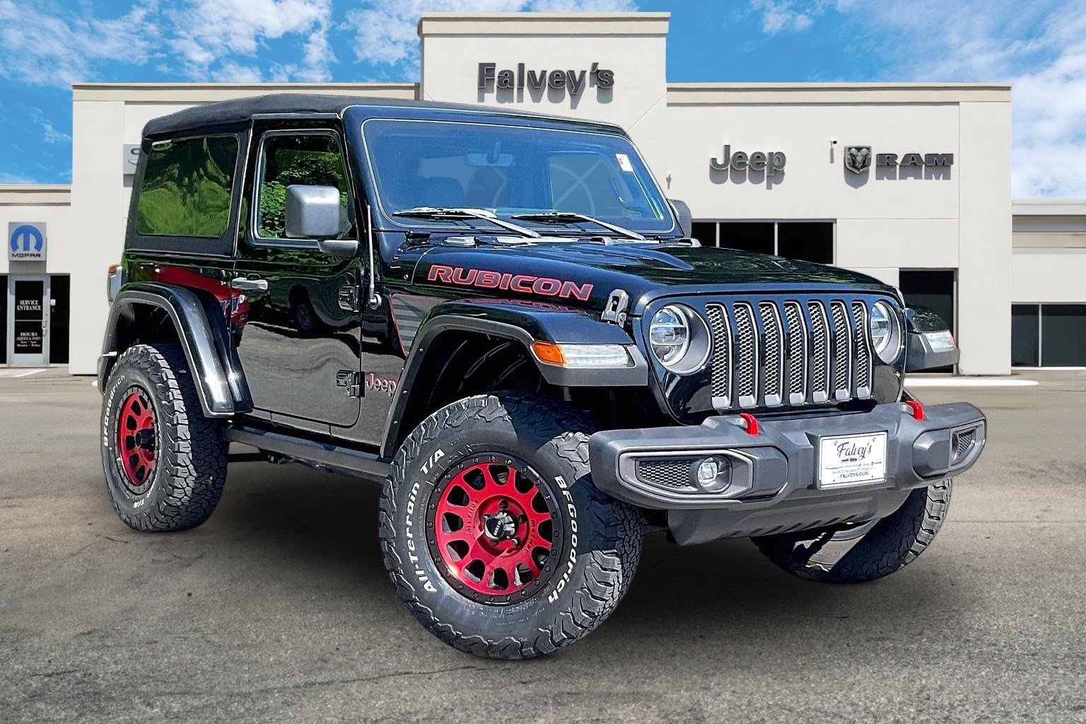 Used 2022 Jeep Wrangler Rubicon w/ LED Lighting Group AWD/4WD image 11