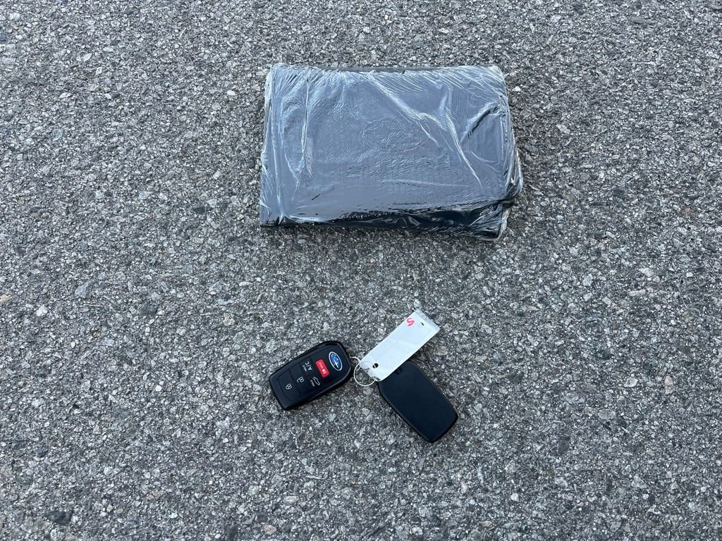 Certified 2024 Subaru Solterra Touring w/ Touring Package image 27