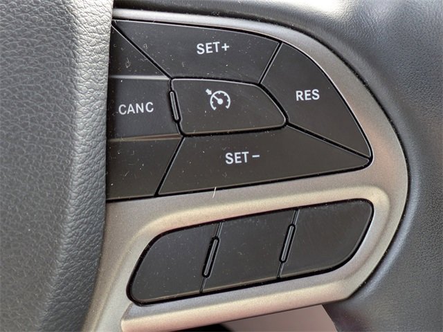 Used 2021 Jeep Cherokee Latitude Lux w/ Comfort/Convenience Group image 28