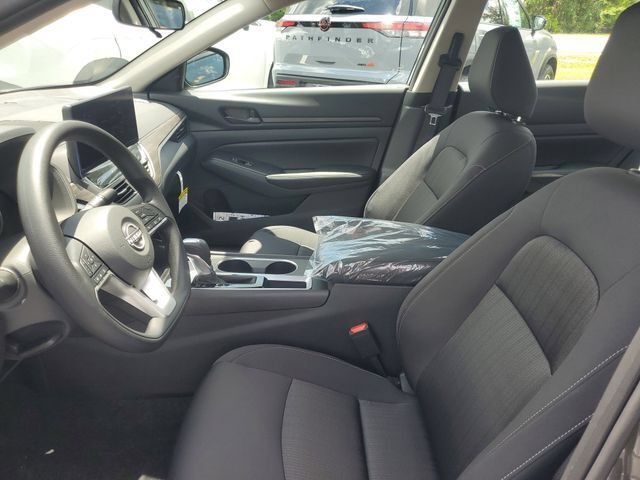 New 2026 Nissan Altima 2.5 SV w/ SV Special Edition Package FWD image 11