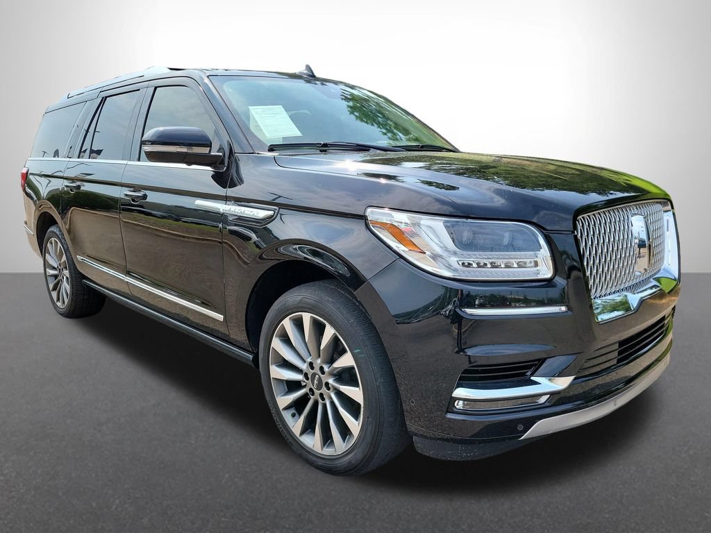 Used 2020 Lincoln Navigator L Reserve w/ Luxury Package AWD/4WD image 7
