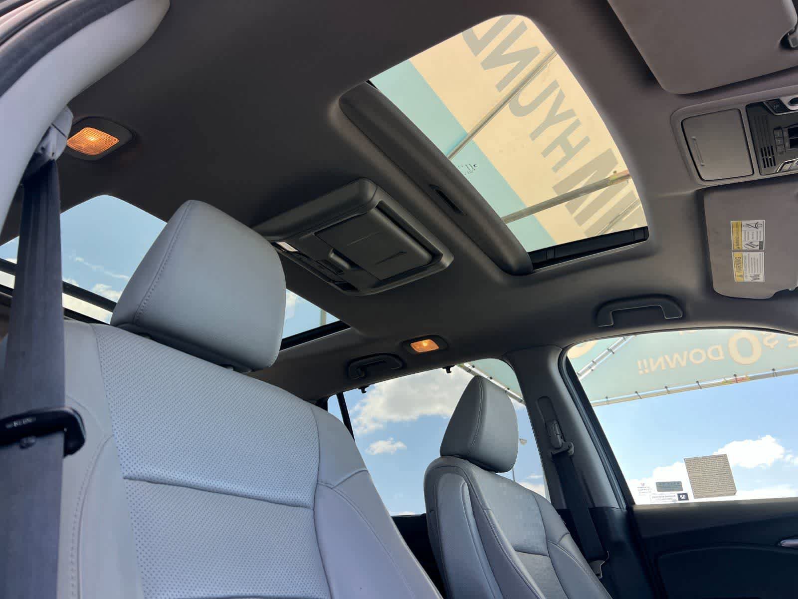 Used 2017 Honda Pilot Elite image 19