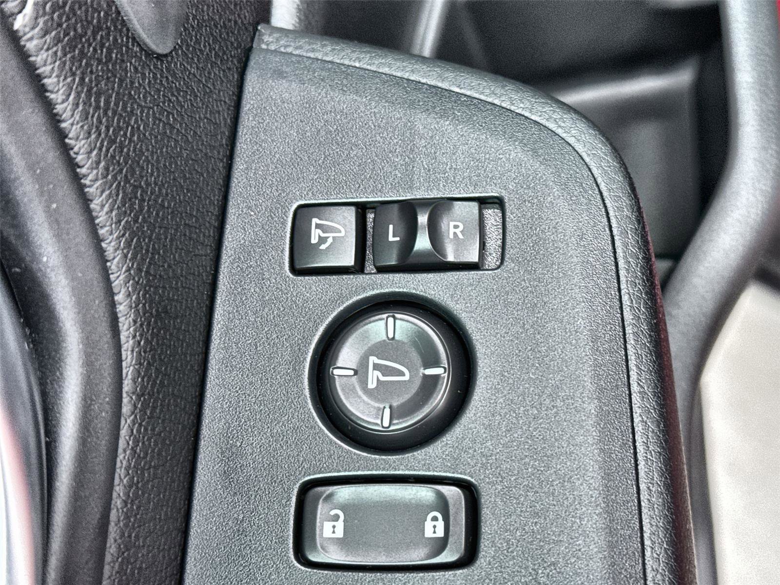 New 2026 Honda Pilot Touring image 16