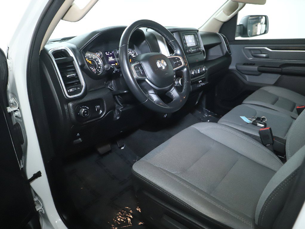 Used 2020 RAM 1500 Big Horn AWD/4WD image 18