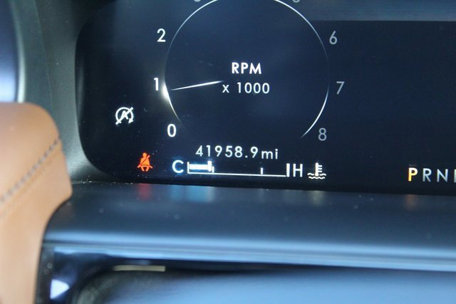 Certified 2023 Lincoln Nautilus Reserve w/ Equipment Group 201A image 34