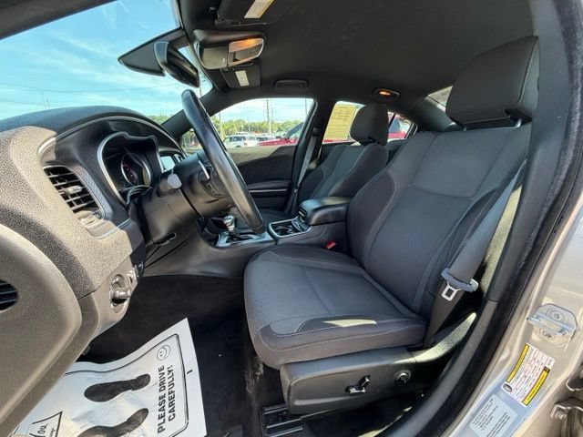 Used 2015 Dodge Charger R/T RWD image 12