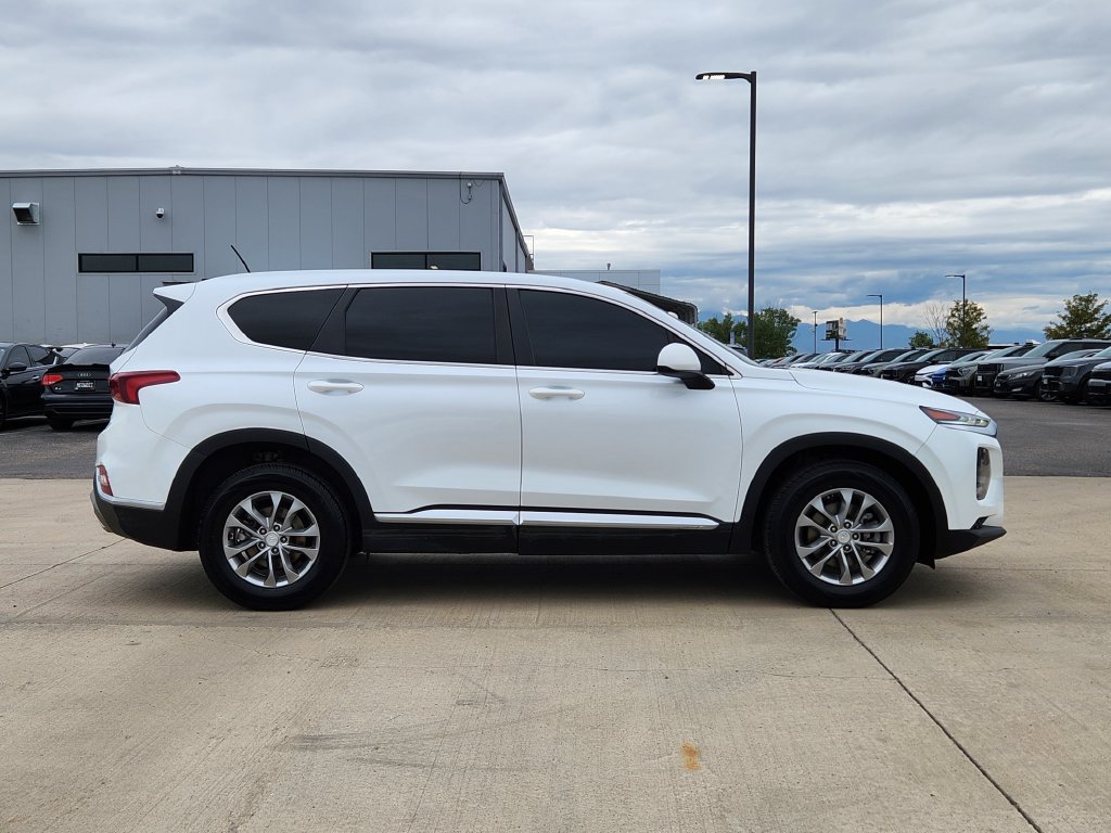 Used 2020 Hyundai Santa Fe SE AWD/4WD image 4