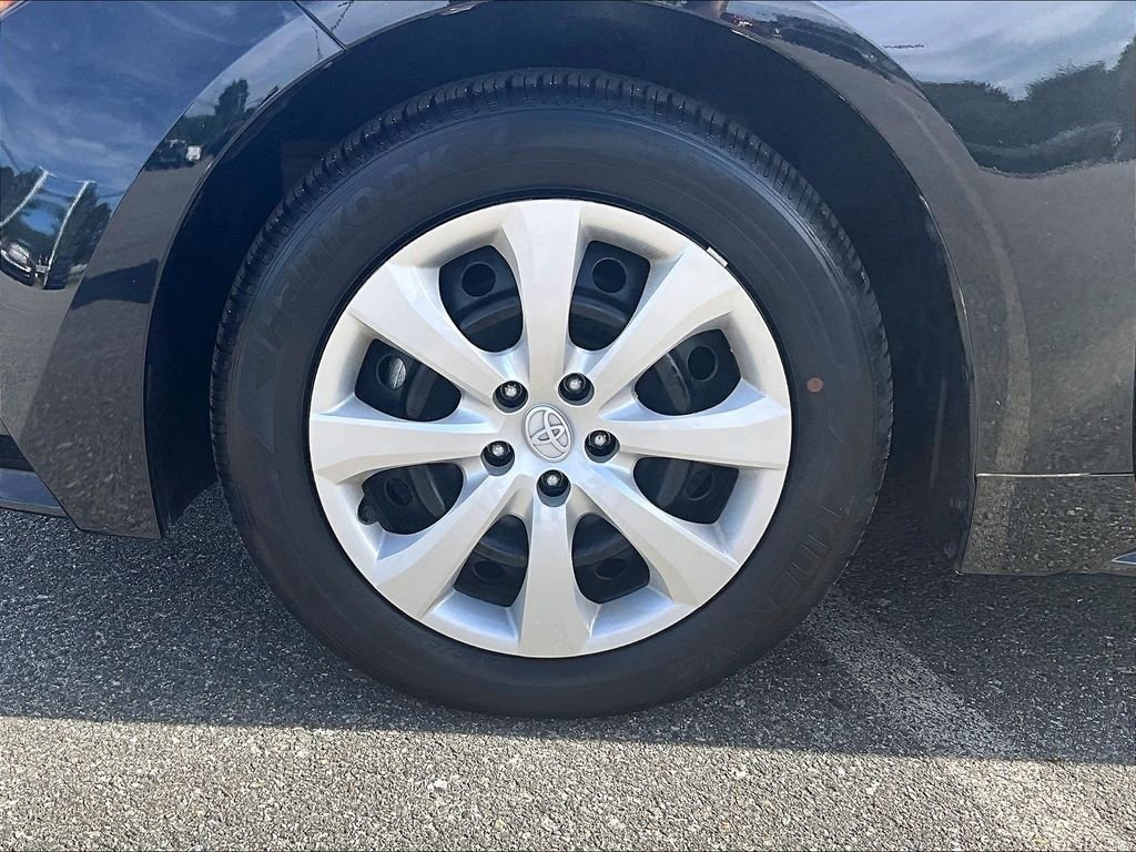 Certified 2024 Toyota Corolla LE FWD image 7