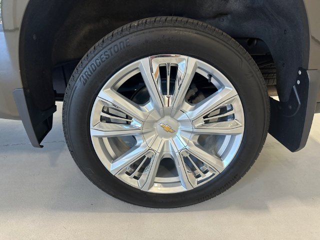Certified 2023 Chevrolet Silverado 1500 High Country AWD/4WD image 36