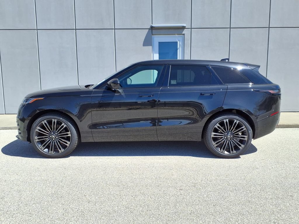 New 2026 Land Rover Range Rover Velar Dynamic SE AWD/4WD image 3