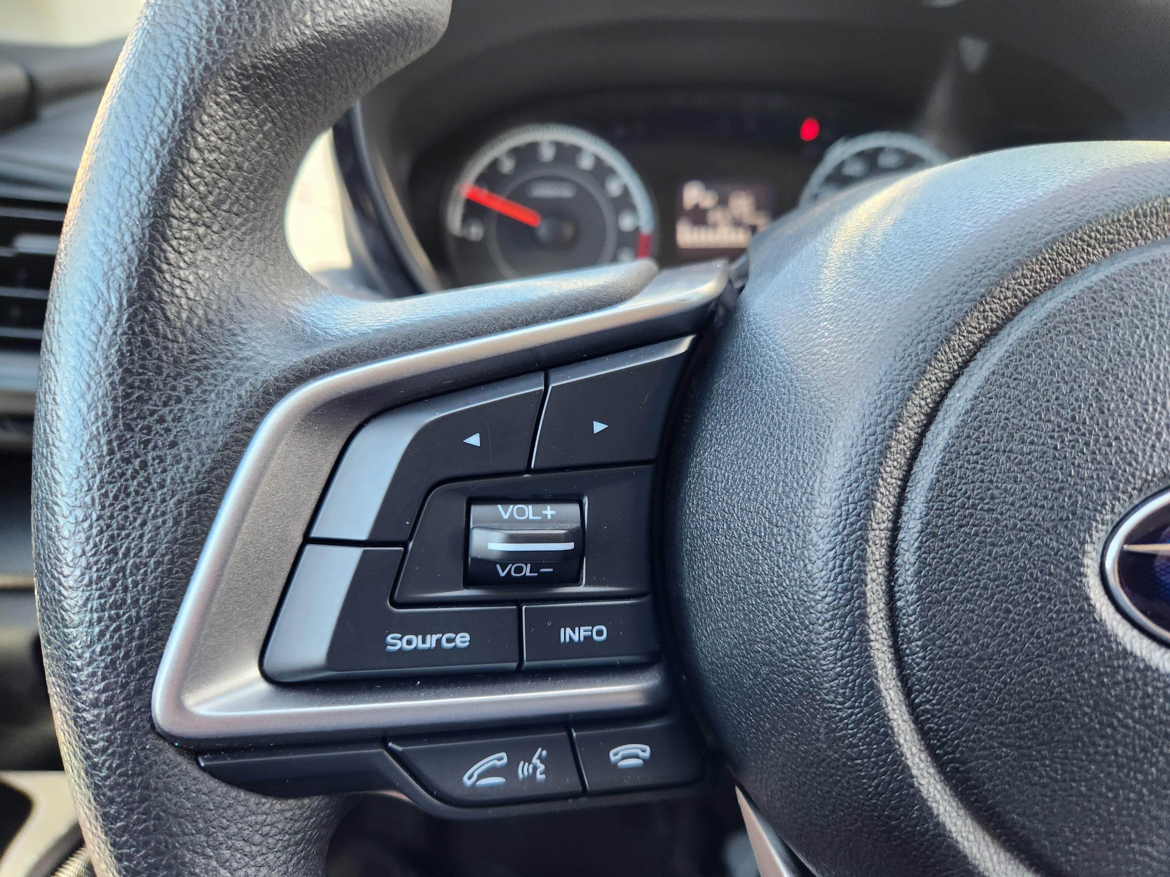 Used 2018 Subaru Impreza 2.0i image 18