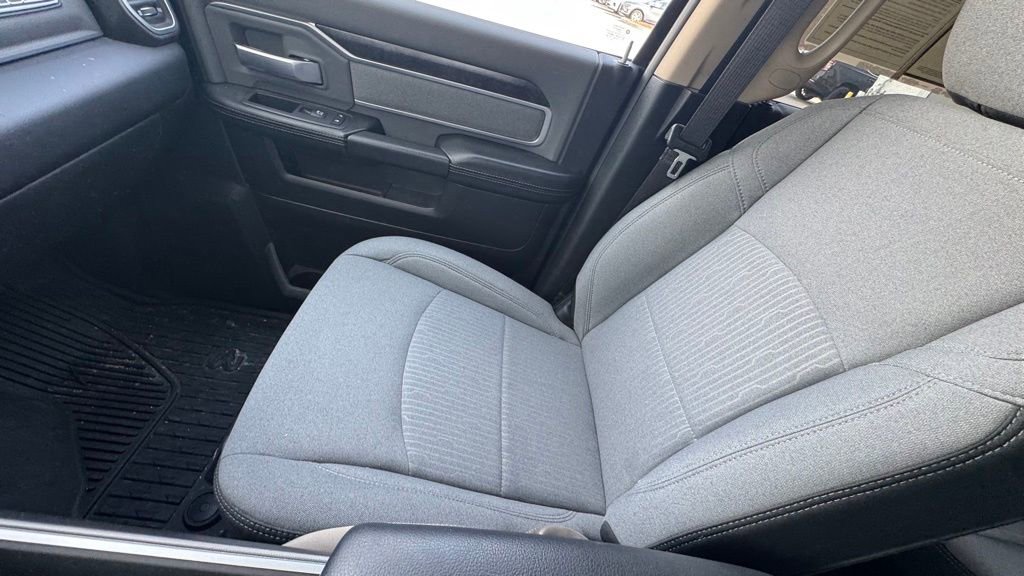 Used 2019 RAM 2500 Big Horn AWD/4WD image 23
