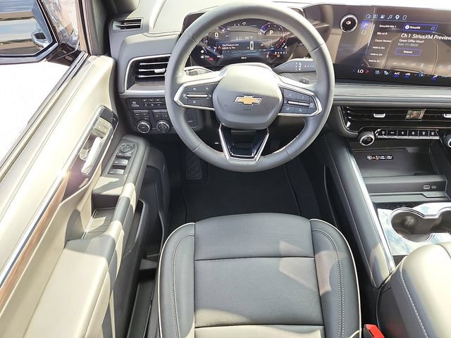 Used 2026 Chevrolet Tahoe Premier AWD/4WD image 14