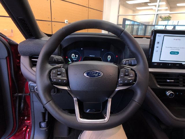 New 2027 Ford Explorer Platinum w/ 3.0L Ultimate Package AWD/4WD image 13