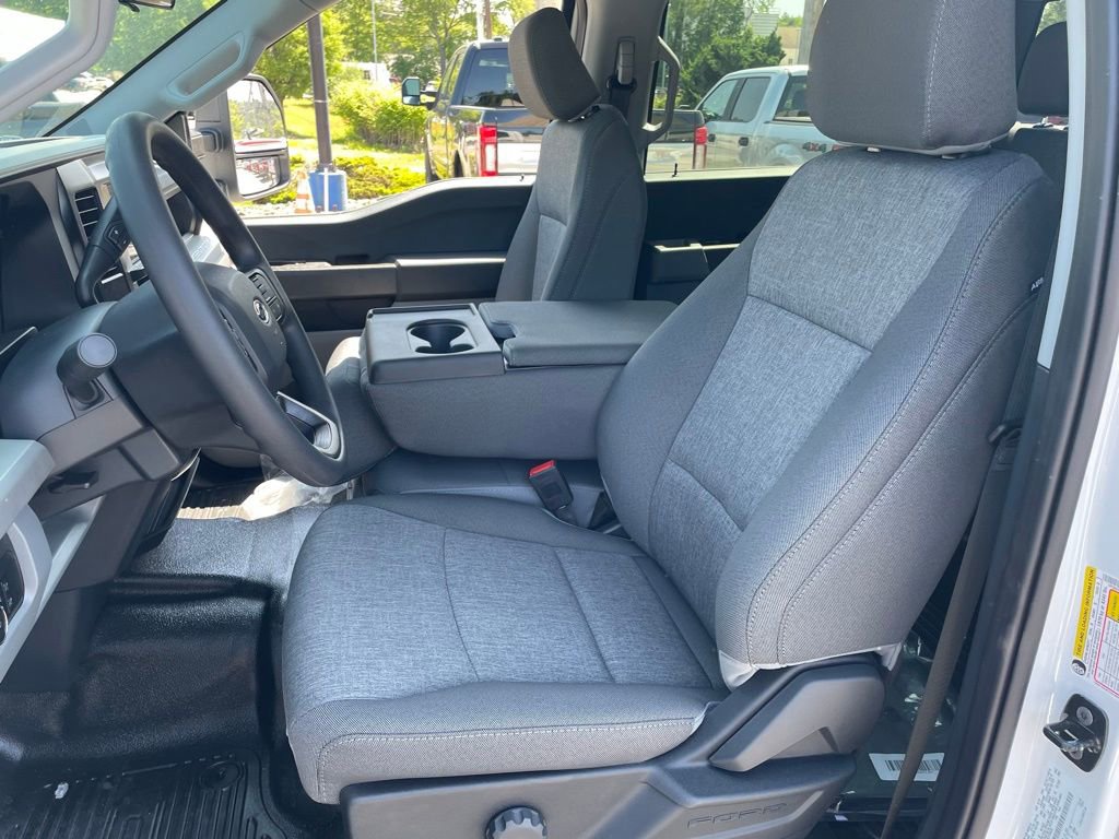 New 2025 Ford F350 XL w/ 360-Degree Camera Package image 7