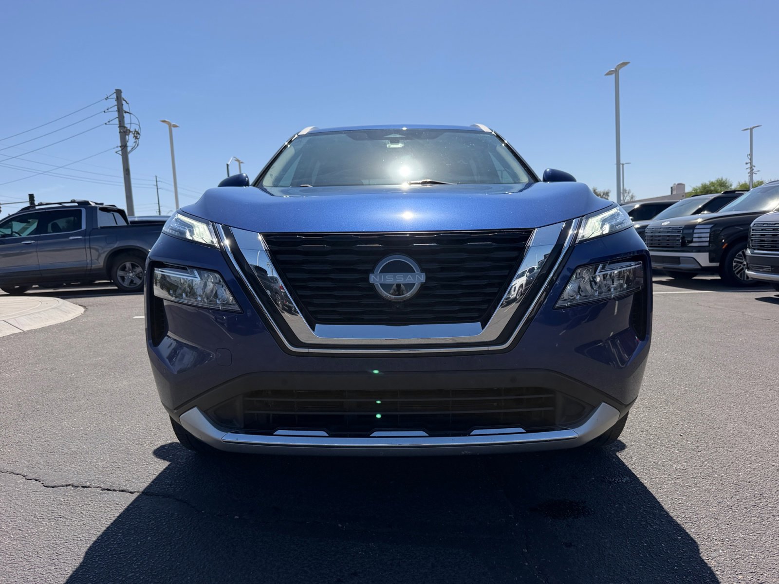 Used 2023 Nissan Rogue Platinum w/ Platinum Premium Package FWD image 23