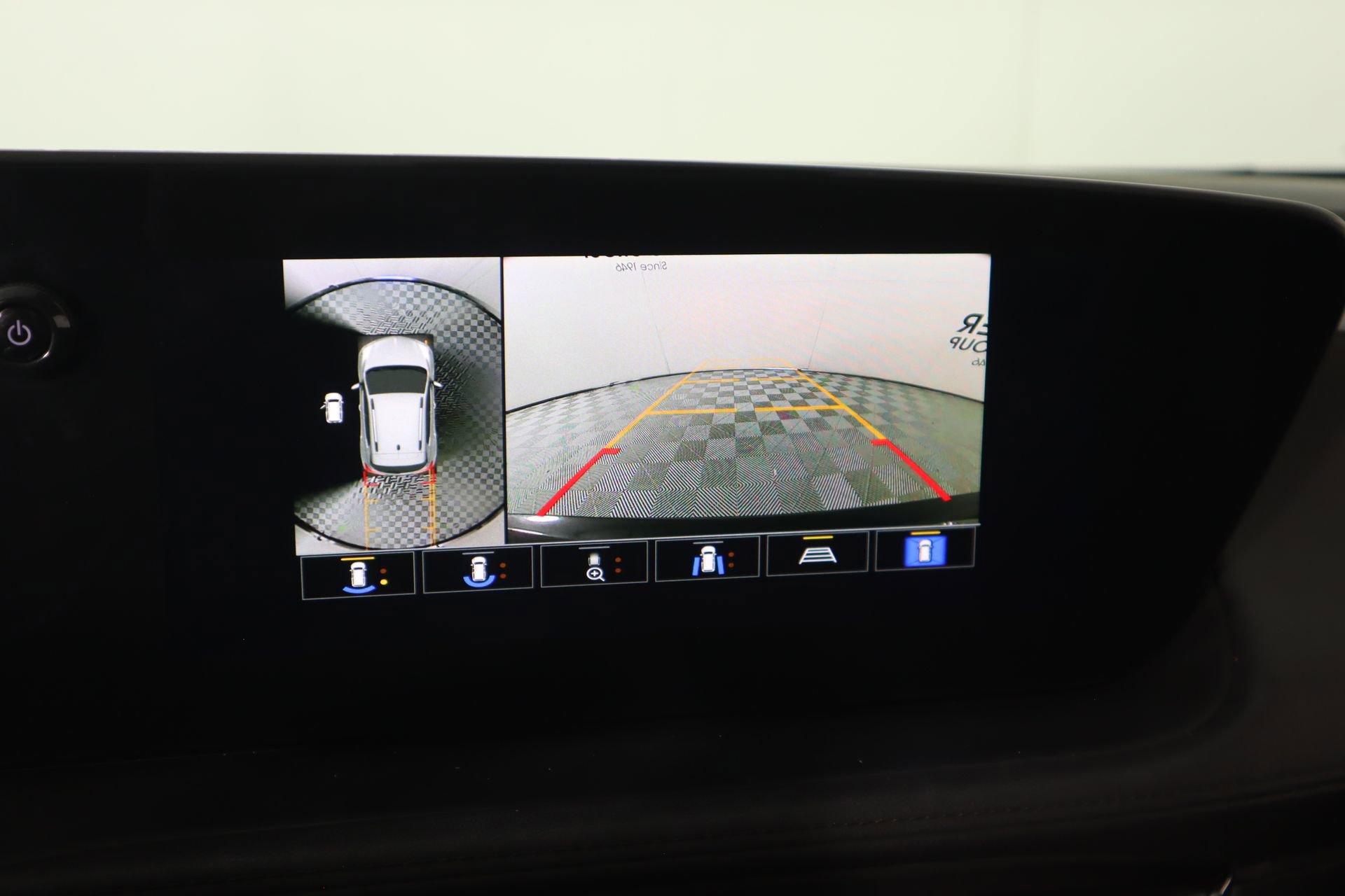 Used 2025 Buick Encore GX Sport Touring w/ Advanced Technology Package image 6