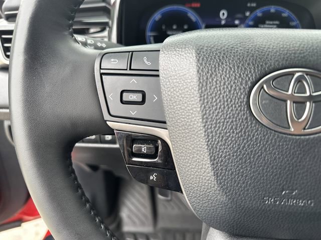 Used 2025 Toyota Camry XSE image 10