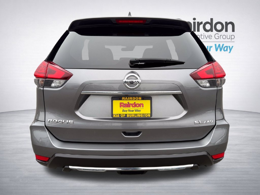 Used 2017 Nissan Rogue SL w/ SL Premium Package AWD/4WD image 6