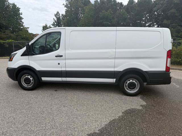 Used 2016 Ford Transit 150 130 Low Roof RWD image 7