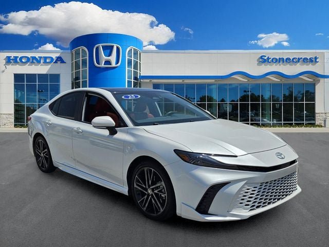 Used 2025 Toyota Camry XSE FWD video 1