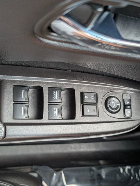 Used 2018 Acura RDX w/ Technology Package image 38