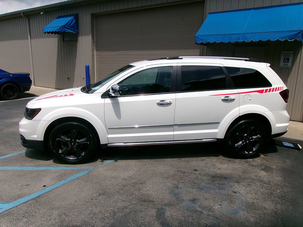Used 2020 Dodge Journey Crossroad w/ Popular Equipment Group image 3