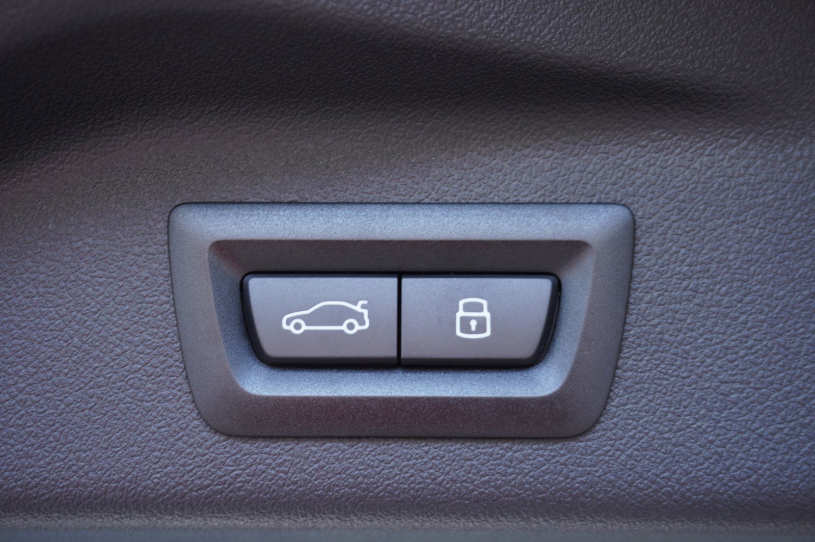 New 2025 BMW X7 xDrive40i w/ M Sport Package image 34