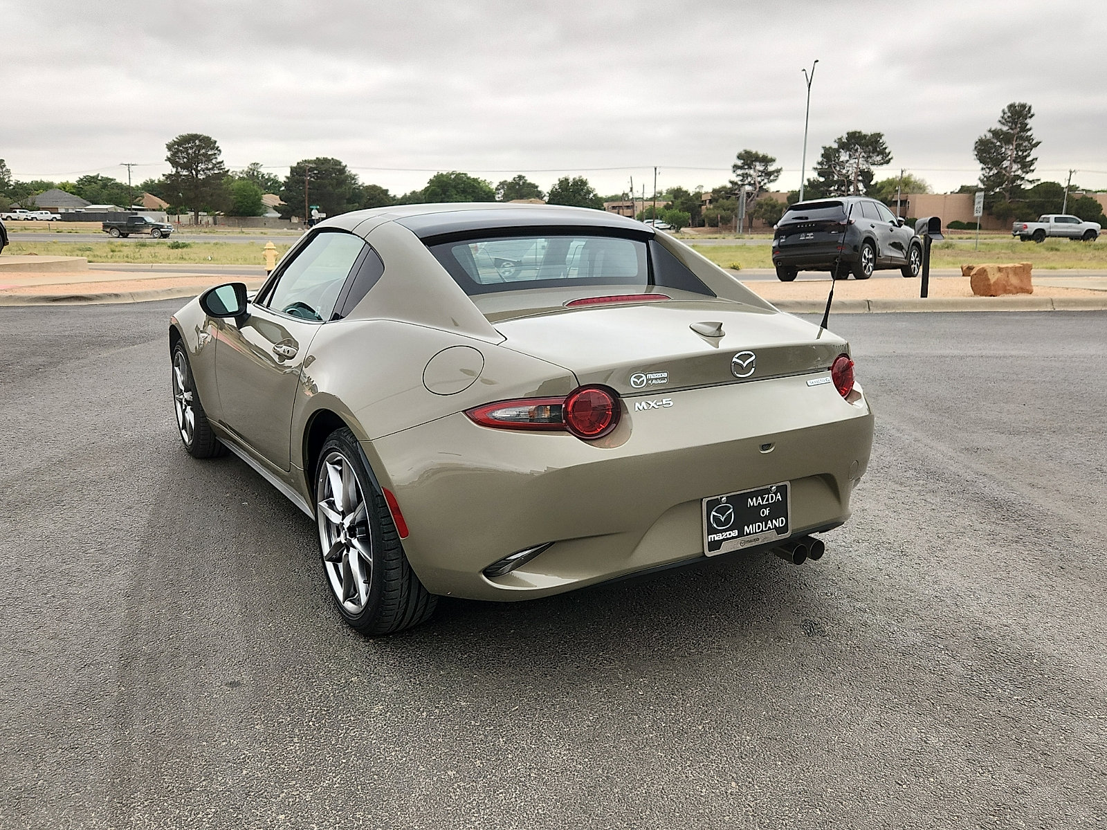 Used 2023 MAZDA MX-5 Miata Grand Touring w/ Weather Package RWD image 5
