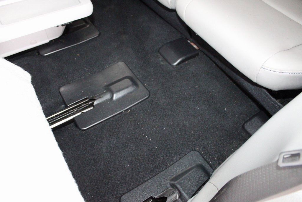 Certified 2018 Toyota Highlander Limited Platinum image 60