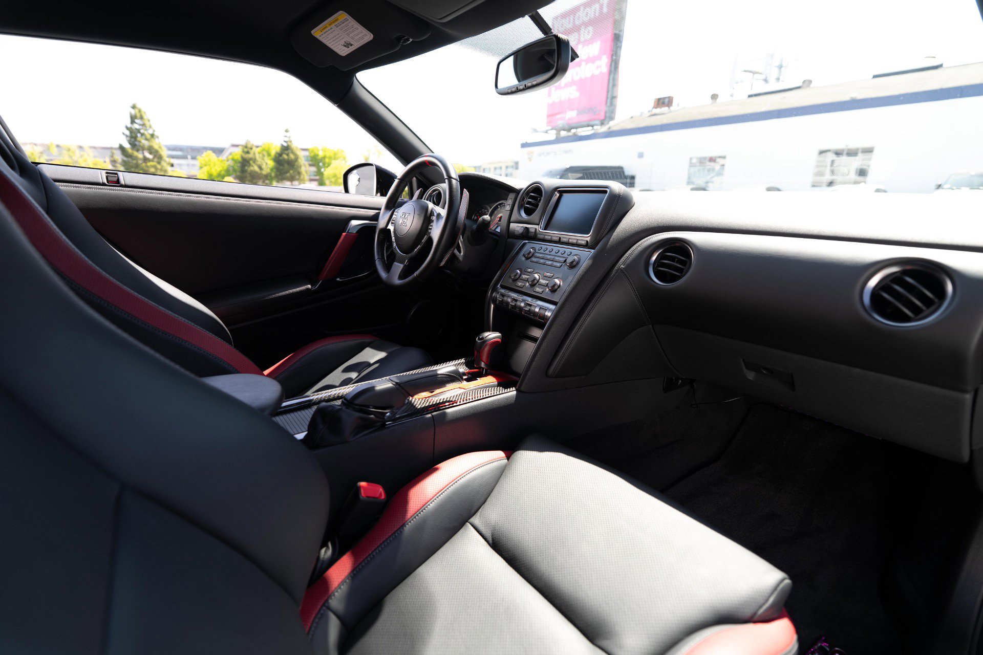 Used 2013 Nissan GT-R Black Edition AWD/4WD image 87