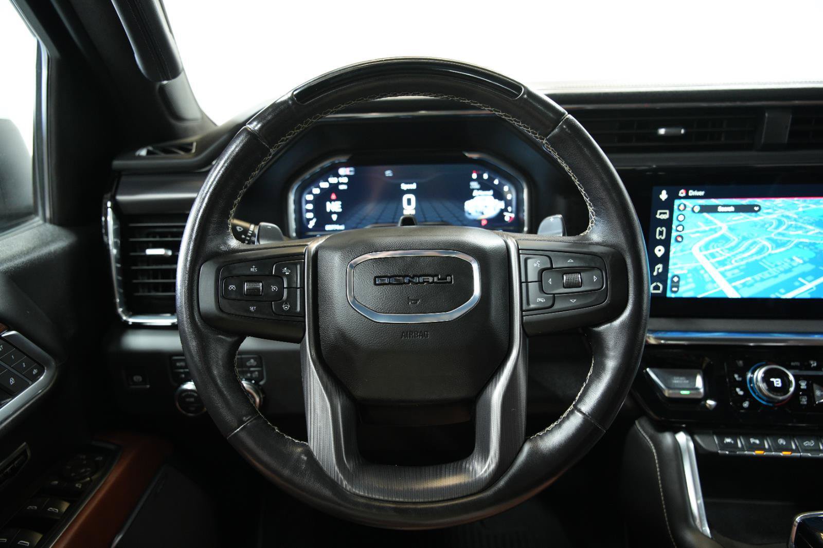 Used 2025 GMC Sierra 1500 Denali Ultimate AWD/4WD image 43