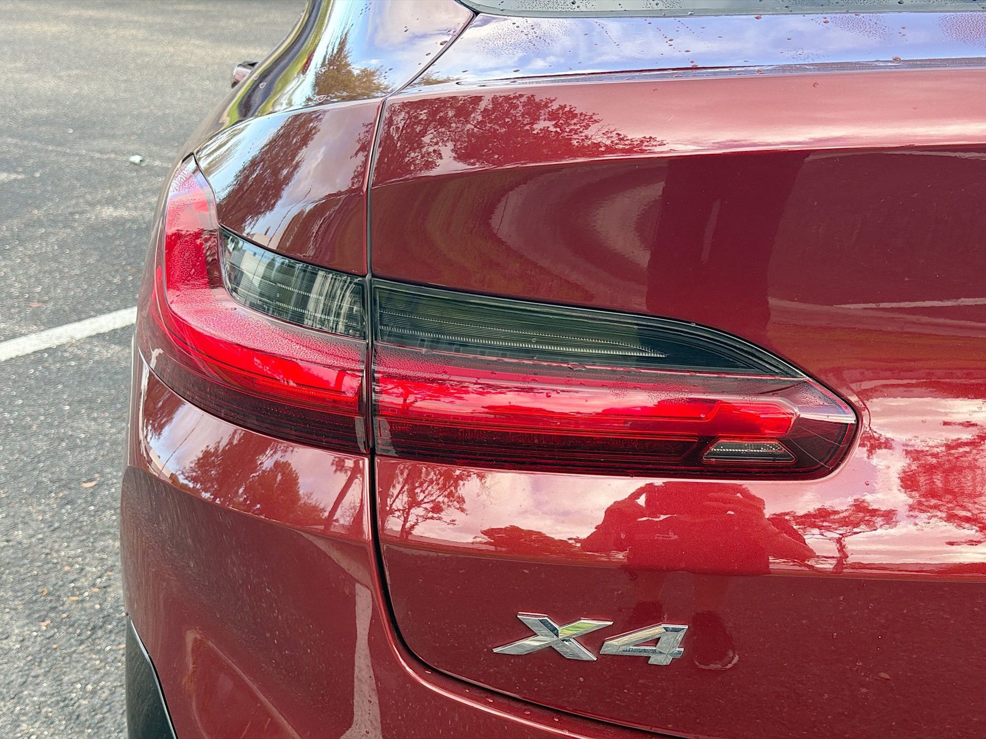 Certified 2025 BMW X4 xDrive30i w/ Premium Package image 11