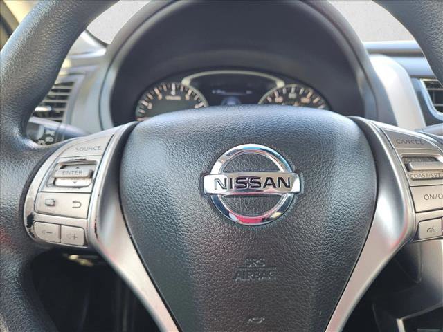 Used 2014 Nissan Altima 2.5 S w/ Sport Value Package image 20