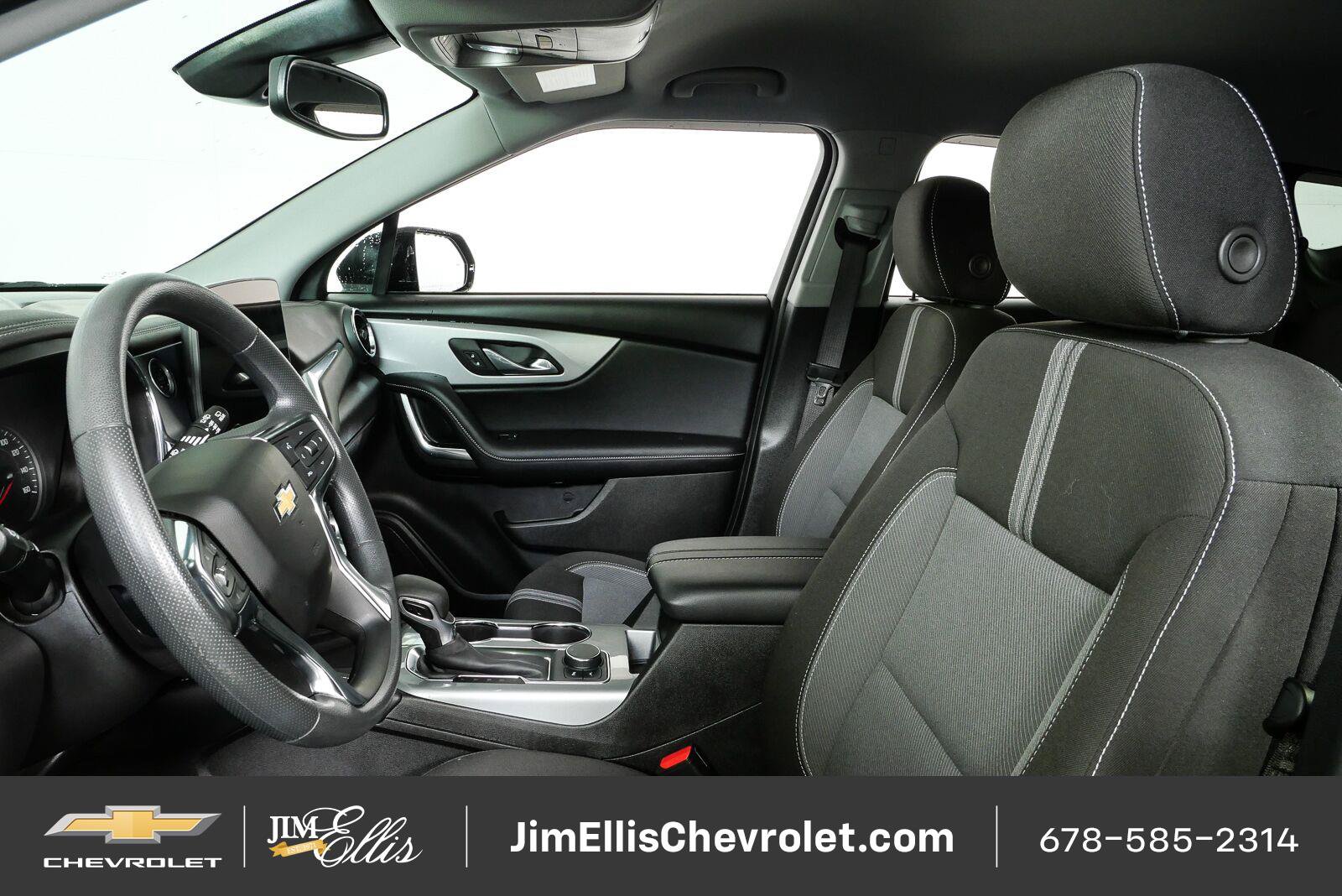 Certified 2024 Chevrolet Blazer LT w/ Convenience Package FWD image 5