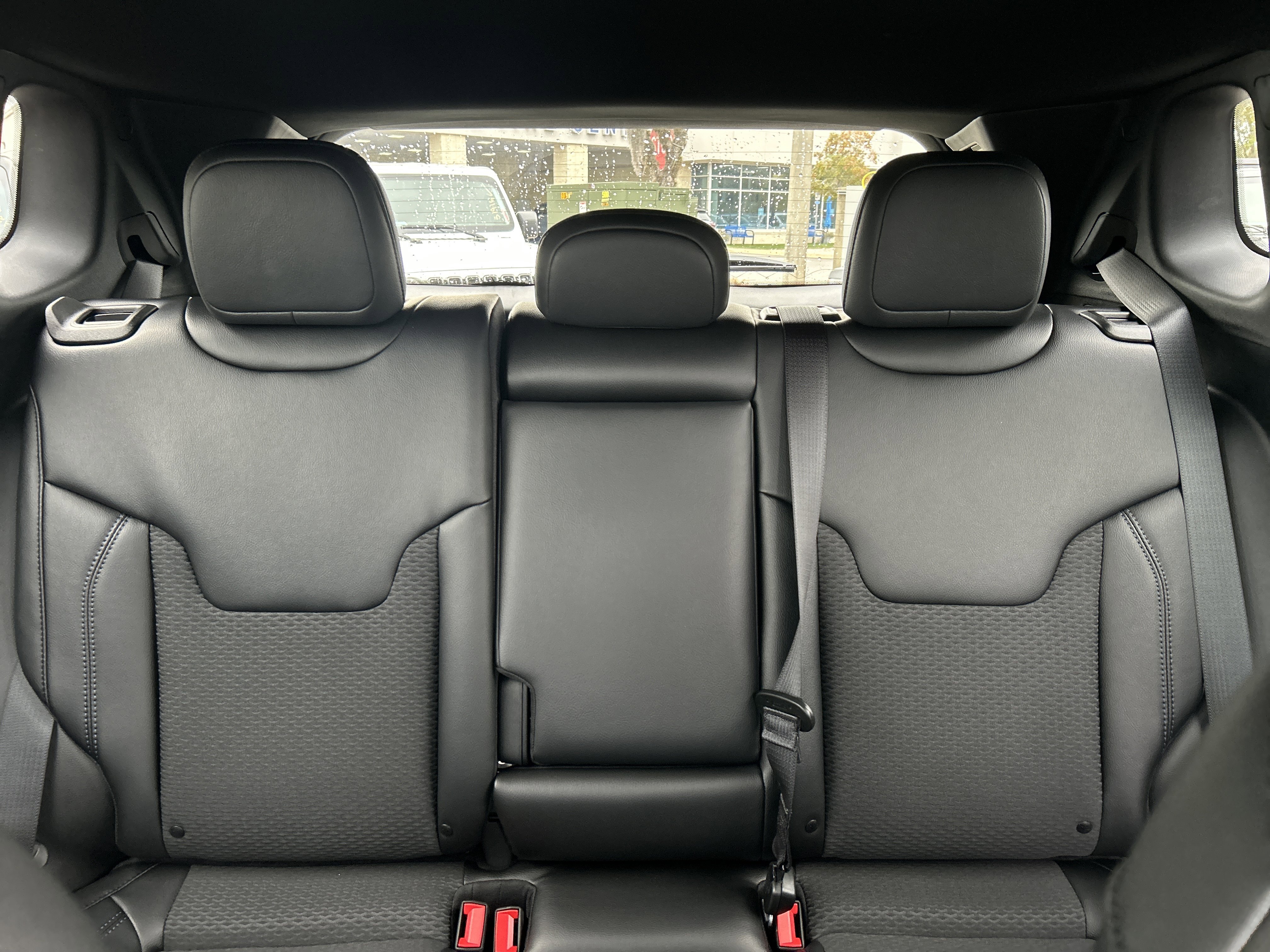 New 2026 Jeep Compass Latitude image 15