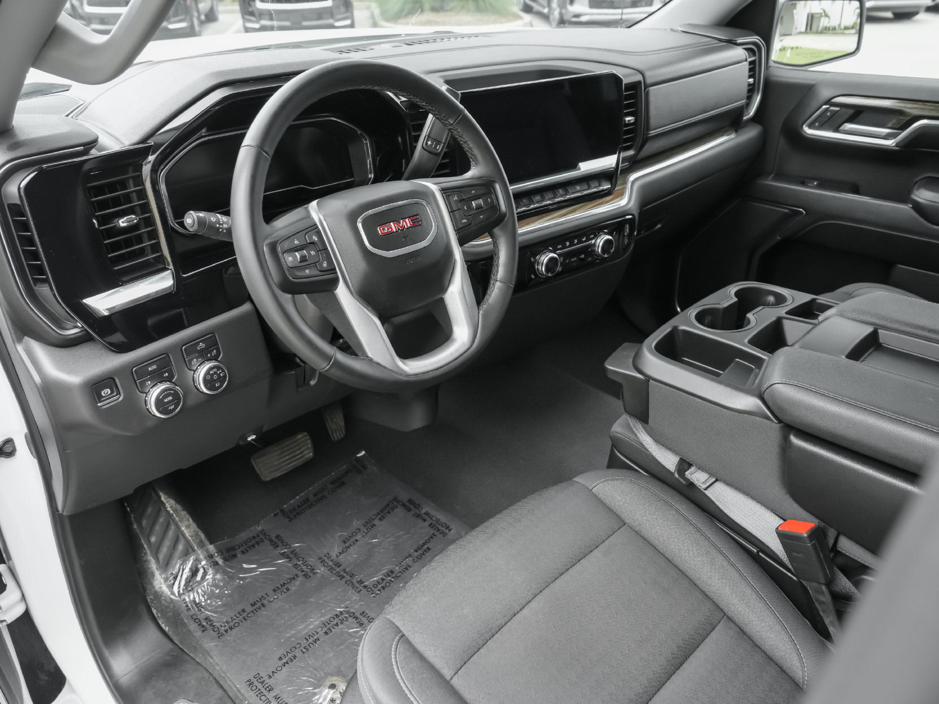 Used 2024 GMC Sierra 1500 Elevation AWD/4WD image 7