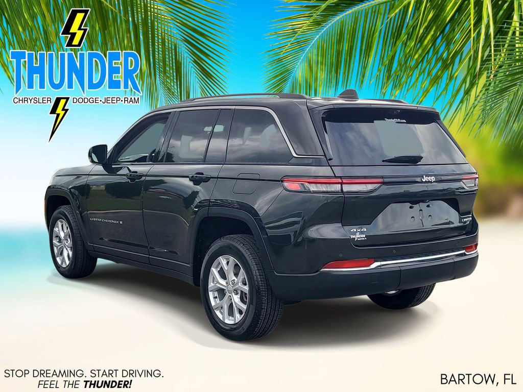 Used 2023 Jeep Grand Cherokee Limited w/ Luxury Tech Group II AWD/4WD image 3